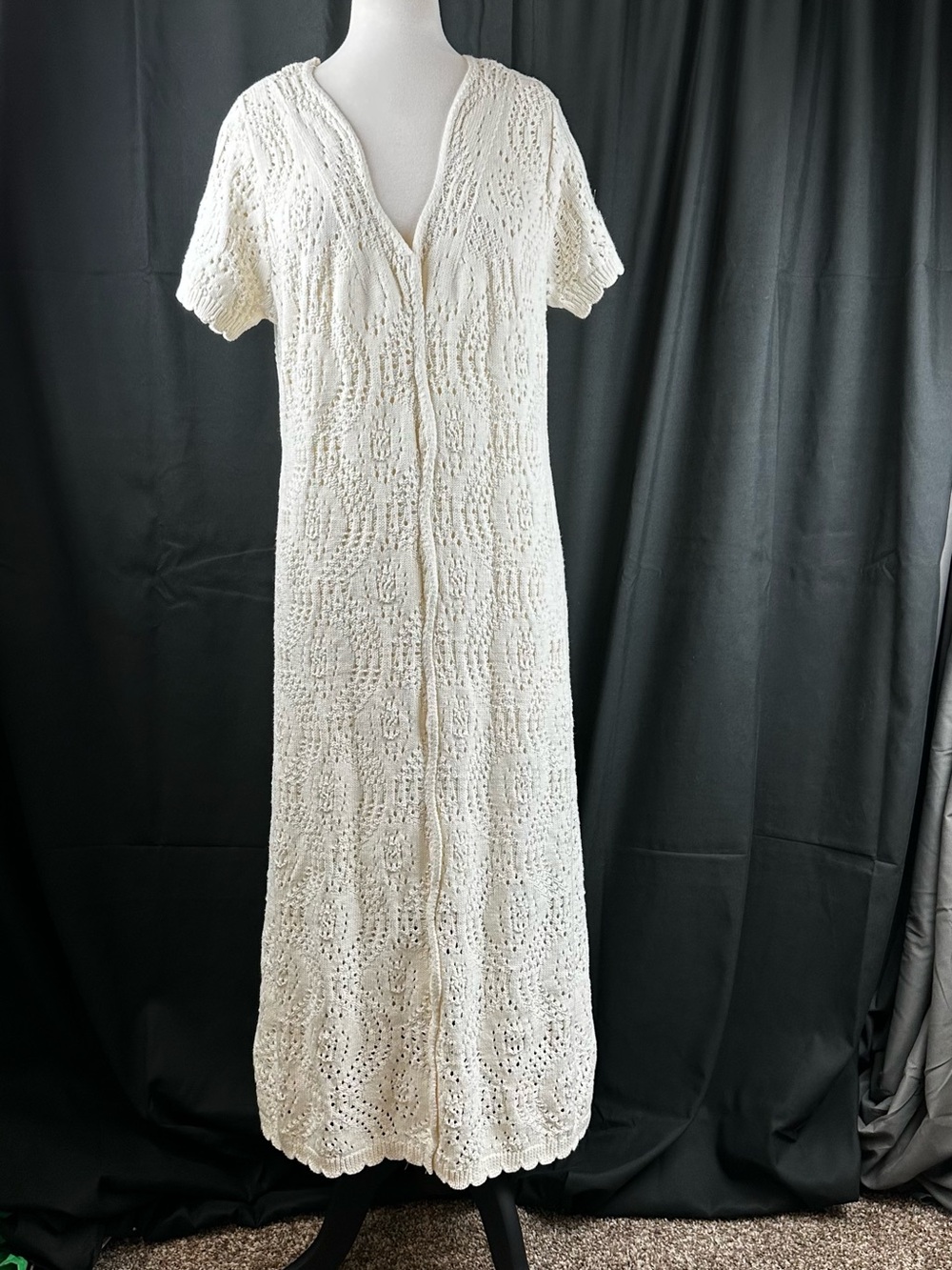 Universal Thread Cream Crochet Maxi Dress with Short Sleeves